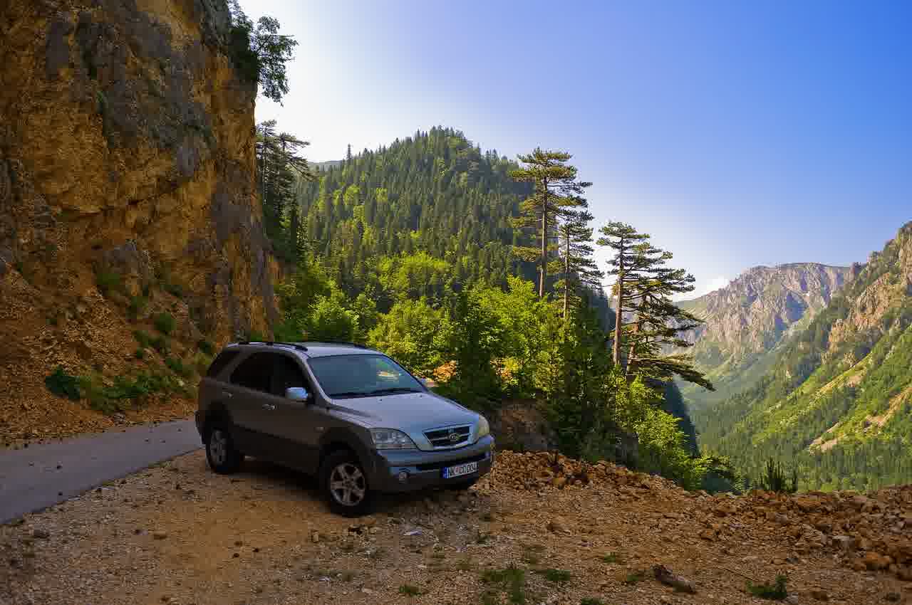 전기 SUV 충전 인프라 만족도, 어떤 차이가 있을까?